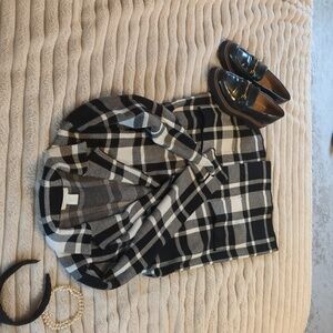 LIKE NEW Christian Siriano Checkered Sweater Blazer in Black and White